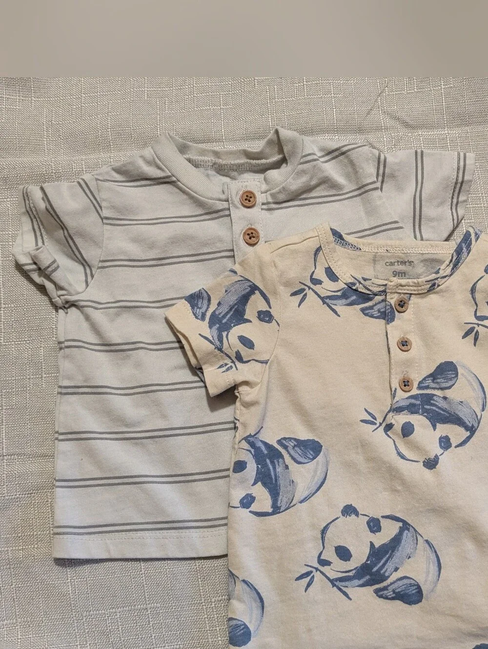 Carter's Tshirts (9M)